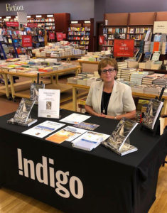 Lynn at a book signing